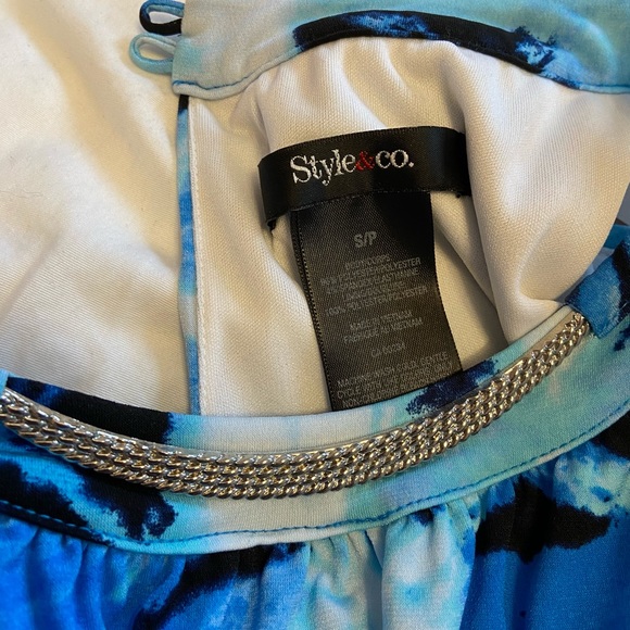 Maxi Dress - Picture 3 of 4